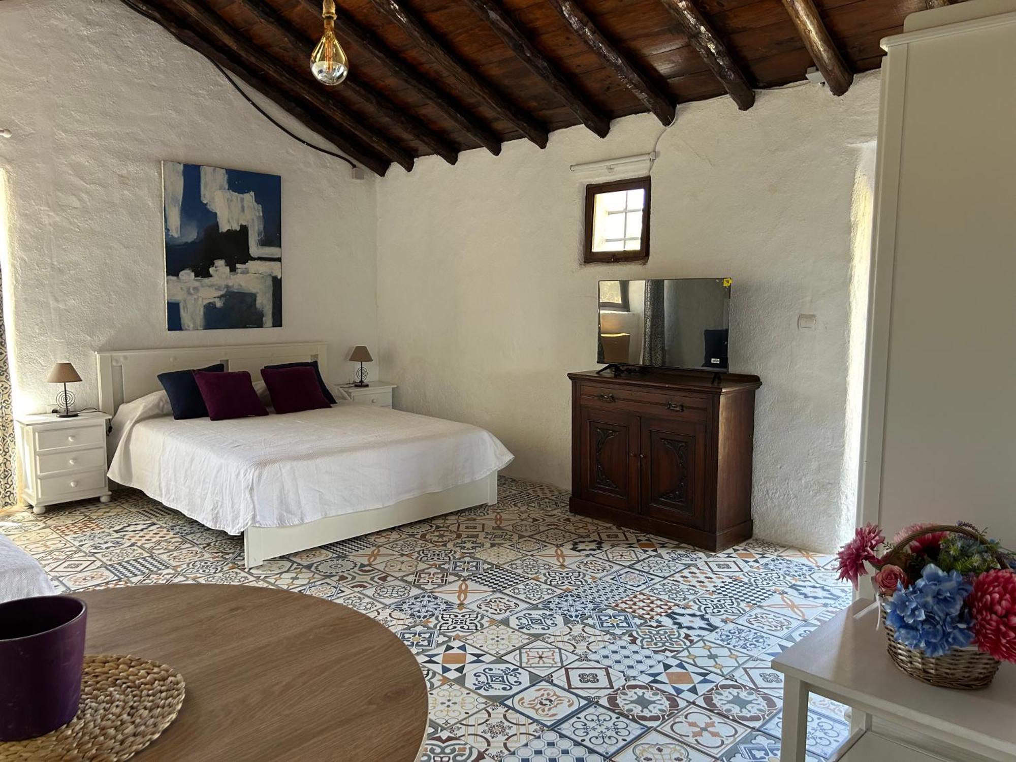 Santa Teresa, Casa Granada